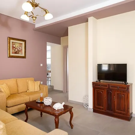 Holiday home Pines *