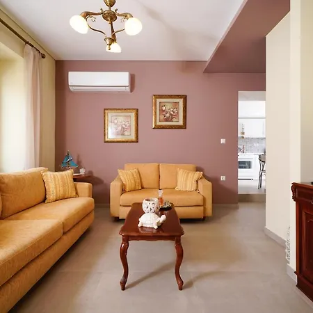 Pines Holiday home *